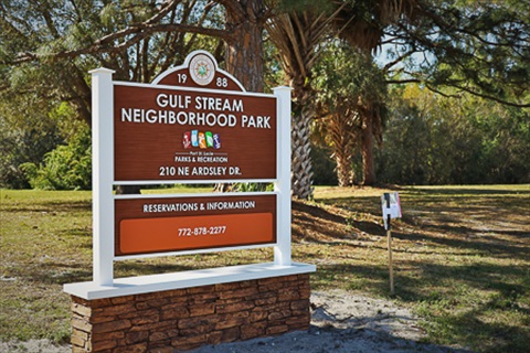 Gulfstream Entrance Sign