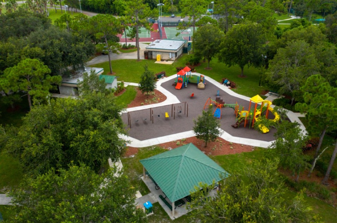 Lyngate Park playground and courts