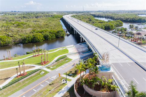 Crosstown Plaza overlooking bridge