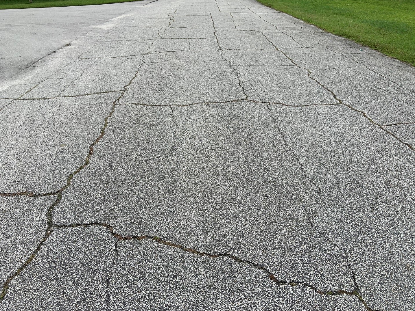 pavement reflection cracking at joints and block cracking